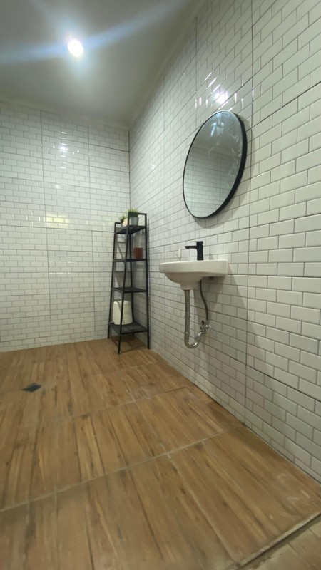 Rumah Cantik di Puri Bintaro - Depan Taman, Lingkungan Asri & Nyaman