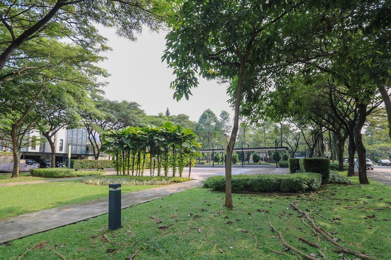 Rumah Mewah Lancewood Navapark BSD City dekat Botanic Villa & Tol