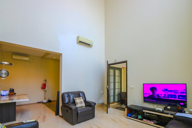 Rumah Mewah Lancewood Navapark BSD City dekat Botanic Villa & Tol