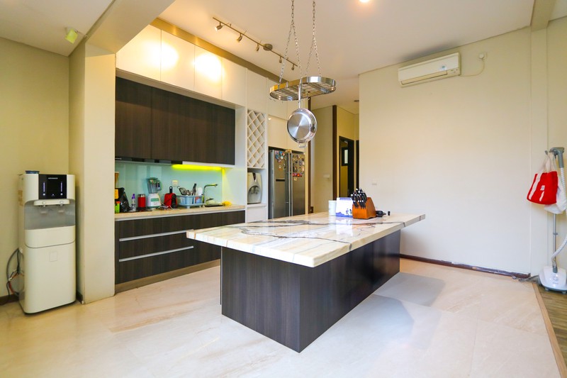 Rumah Mewah Lancewood Navapark BSD City dekat Botanic Villa & Tol