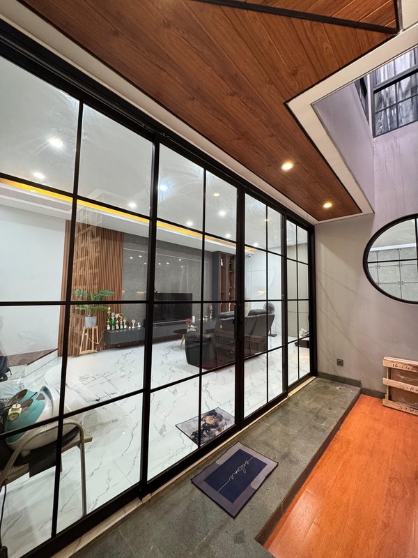 Rumah Furnished Bagus SHM Siap Huni Dengan Hunian Nyaman @Karawaci, Tangerang