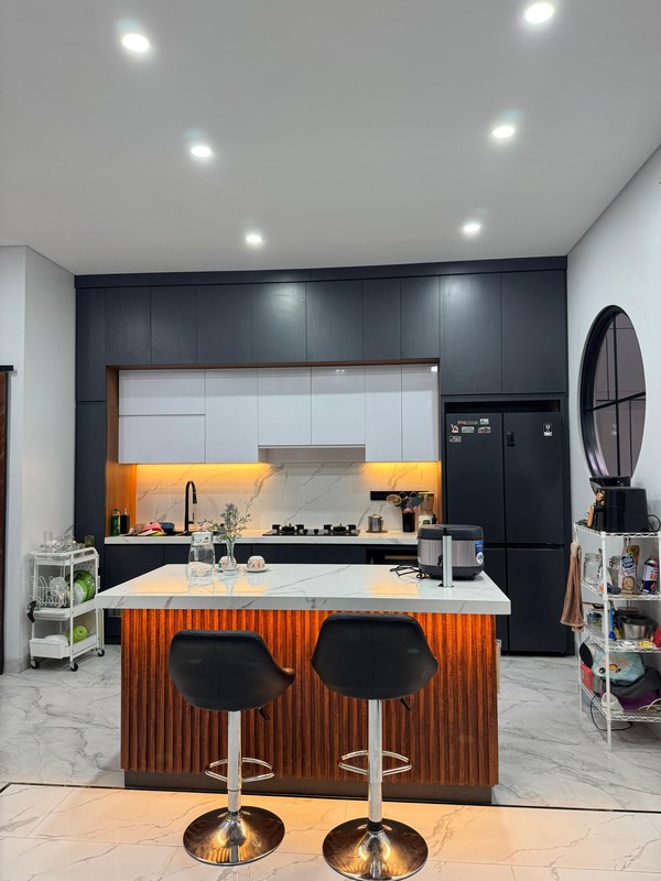 Rumah Furnished Bagus SHM Siap Huni Dengan Hunian Nyaman @Karawaci, Tangerang