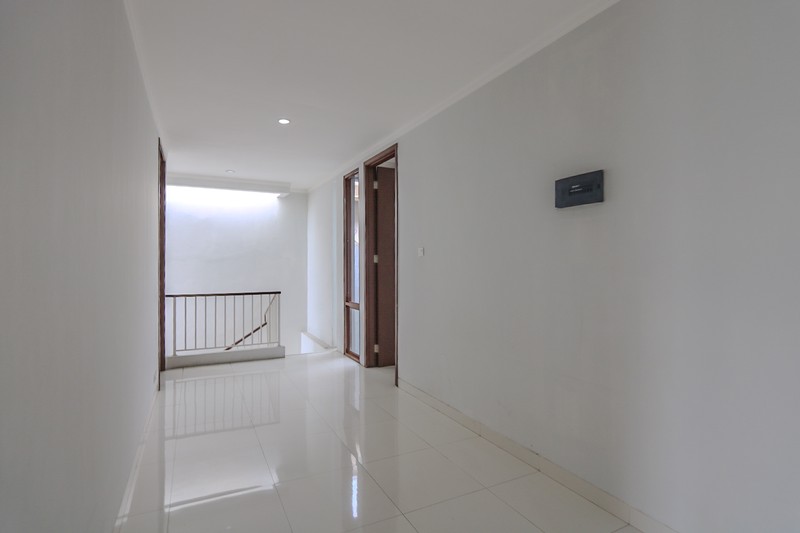 Rumah Nyaman Cluster Discovery Bintaro, Akses mudah ke BSD City