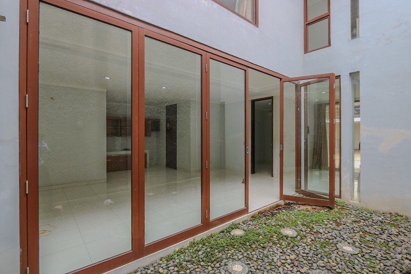 Rumah Nyaman Cluster Discovery Bintaro, Akses mudah ke BSD City