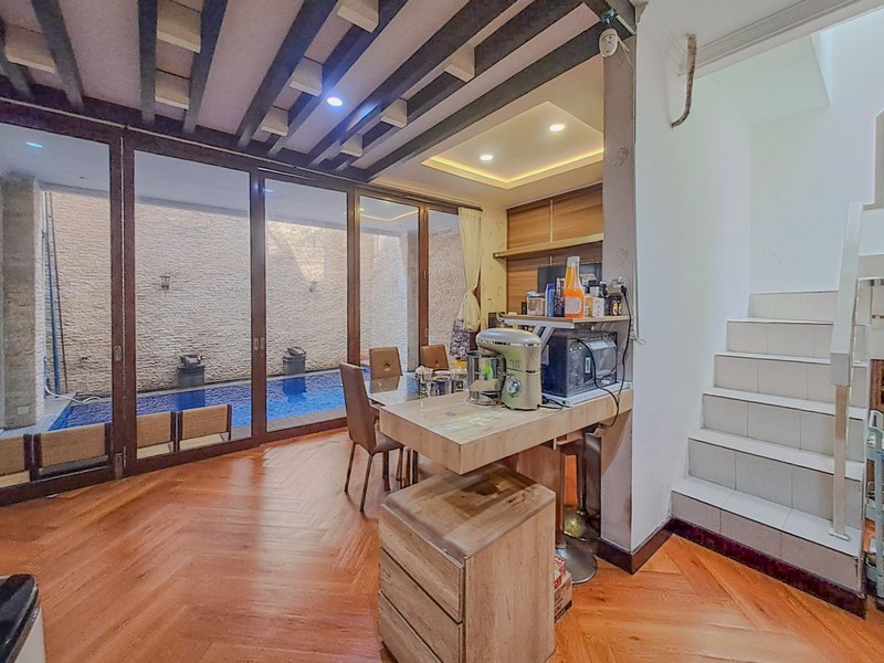 Rumah Japandi Style di Discovery Bintaro Jaya, ada Kolam Renang 