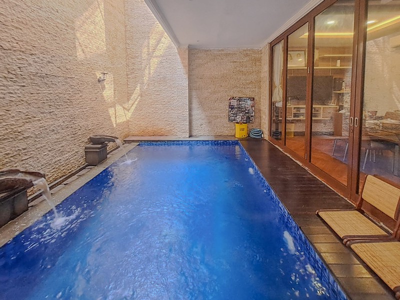 Rumah Japandi Style di Discovery Bintaro Jaya, ada Kolam Renang 