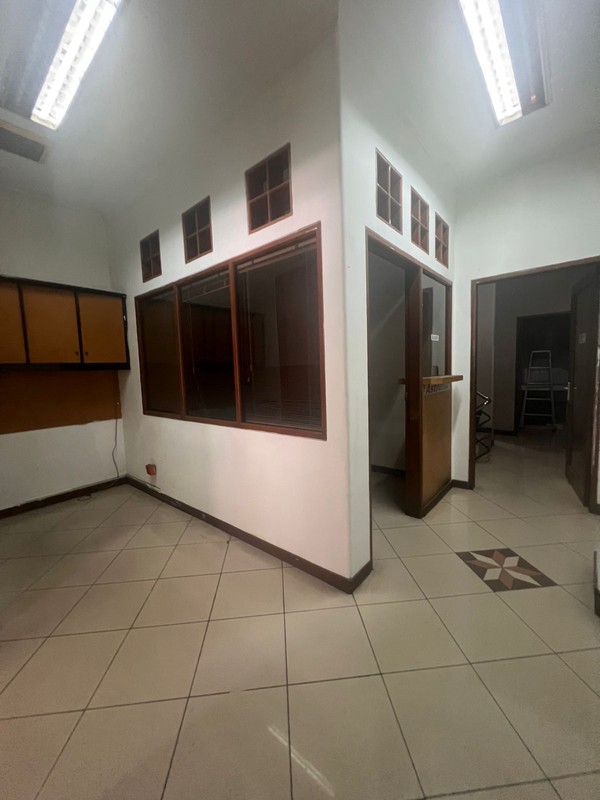 Ruko di Melawai Raya Kebayoran Baru