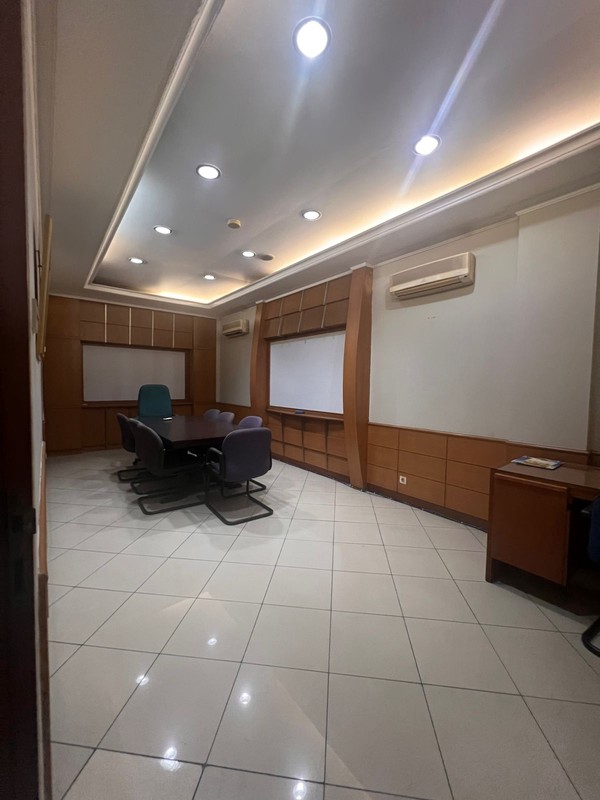 Ruko di Melawai Raya Kebayoran Baru