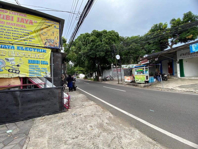 Pejaten siaga raya luas 242 rumah hitung tanah area komersial