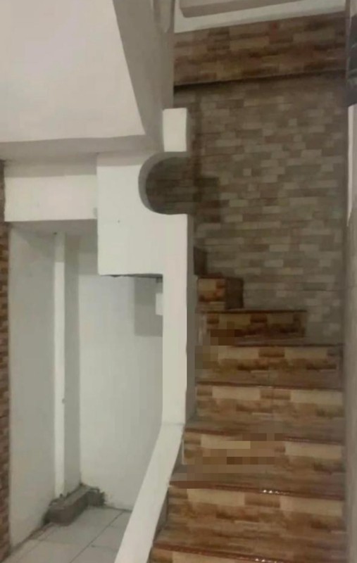 106. Rumah dijual Kebraon, Siap Huni, Terawat, Kondisi Excellent, semi furnished, MURAH !!!