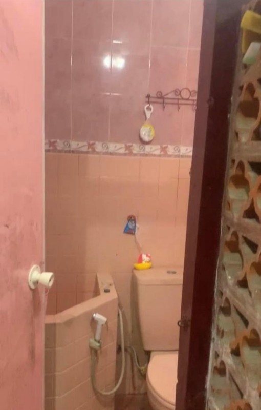 106. Rumah dijual Kebraon, Siap Huni, Terawat, Kondisi Excellent, semi furnished, MURAH !!!