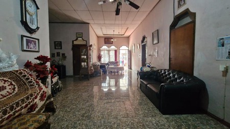 Dijual Rumah Lama Lokasi Strategis Di Kebon Baru, Tebet, Jakarta Selatan