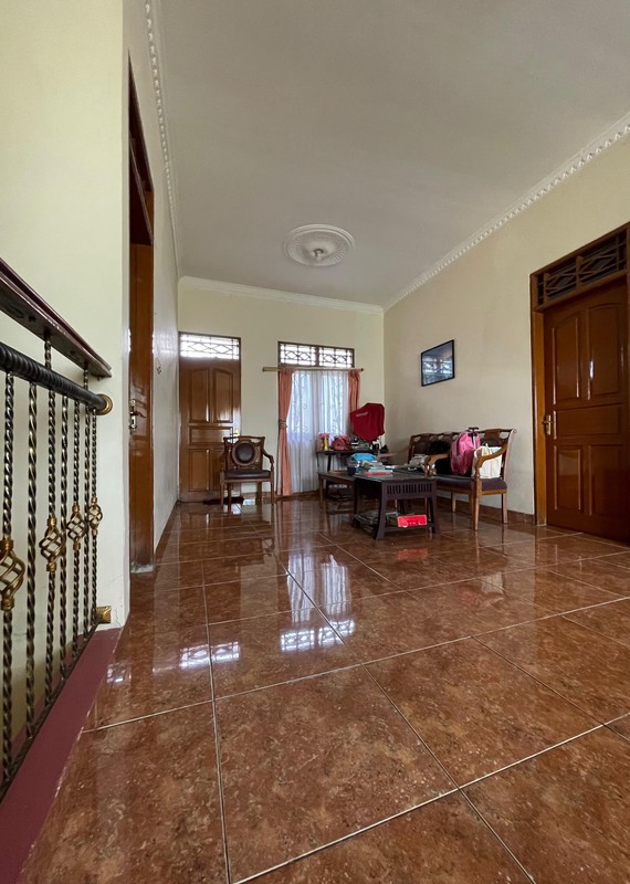 Best Price. Rumah luas Kencana Loka, BSD