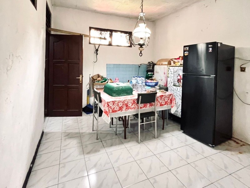 Rumah clasic keramat jati