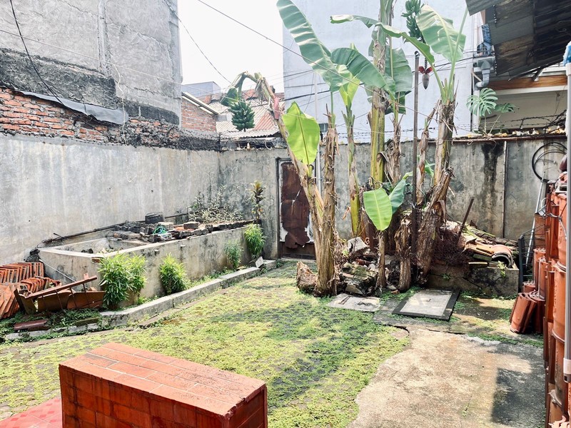 Rumah clasic keramat jati