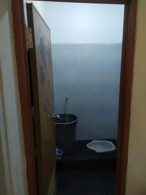 Murah. Rumah standar Villa Dago Toll, Serua