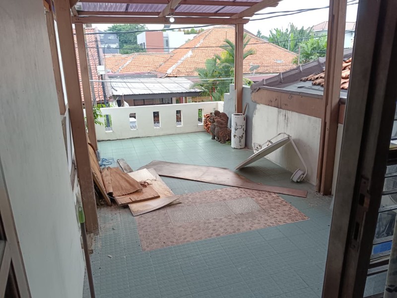 Dijual Rumah 2 Lantai Akses 2 Jalan dan Akses Jalan 2 Mobil di Area Pancoran Duren Tiga