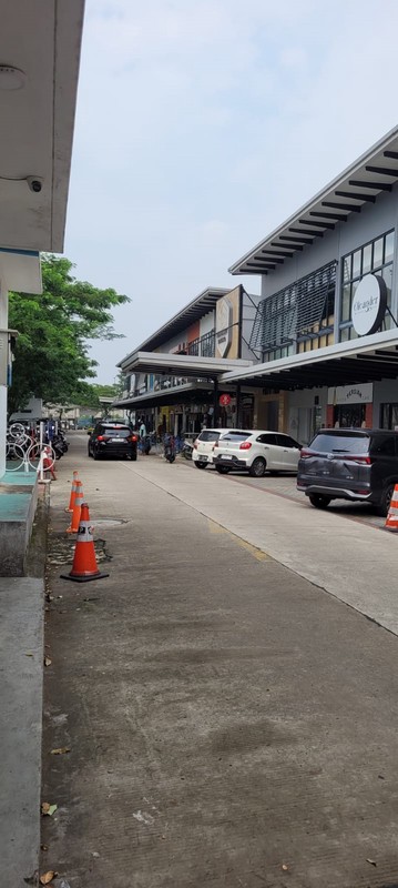 Ruko Siap Pakai, Kawasan Ramai dan Strategis @Ruko Fresh Market, Bintaro.