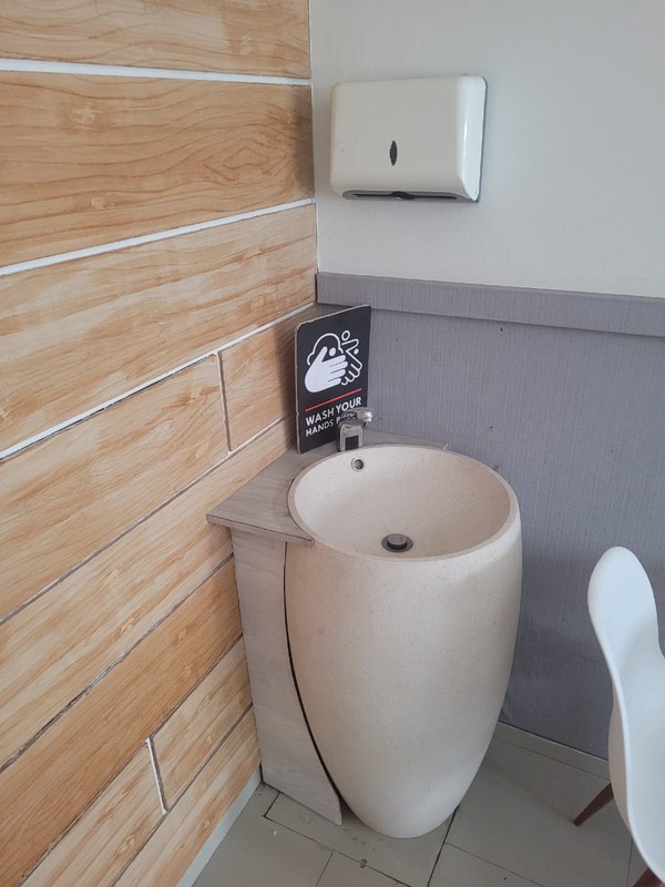 Ruko Siap Pakai, Kawasan Ramai dan Strategis @Ruko Fresh Market, Bintaro.