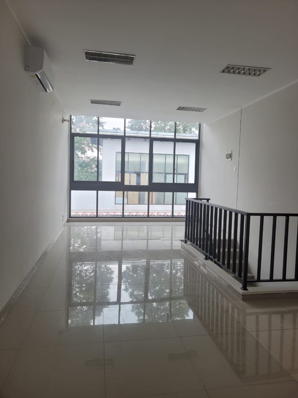 Ruko Siap Pakai, Kawasan Ramai dan Strategis @Ruko Fresh Market, Bintaro.