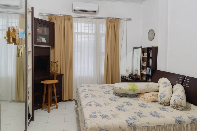 Ruko Panorama Niaga, Jurumudi Baru, Benda