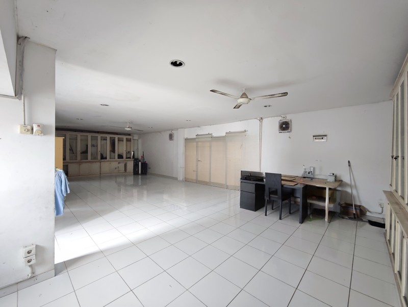 Gudang strategis dekat Bandara Soekarno Hatta, di Aeropolis Techno Park