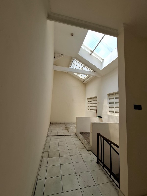 Rumah Bagus Di Jl Melati Lestari, Lebak Lestari Lebak Bulus Jakarta Selatan