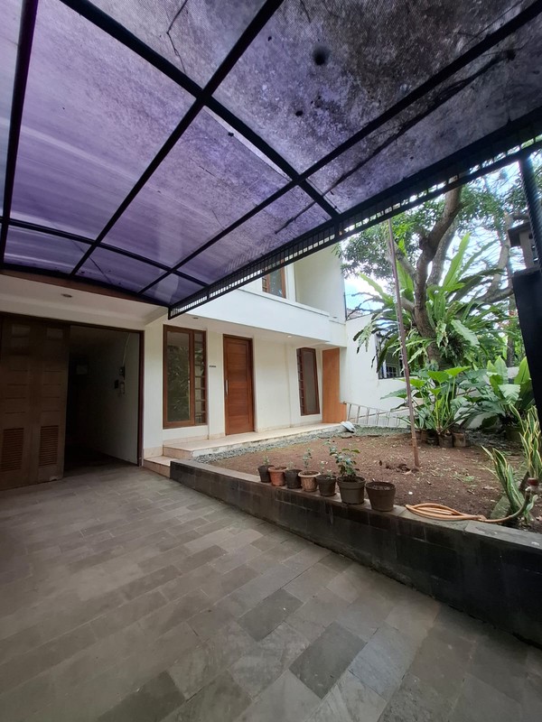 Rumah Bagus Di Jl Melati Lestari, Lebak Lestari Lebak Bulus Jakarta Selatan