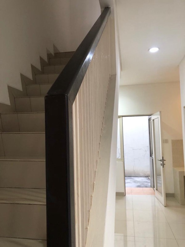 Termurah. Rumah bagus Residence One, Serpong