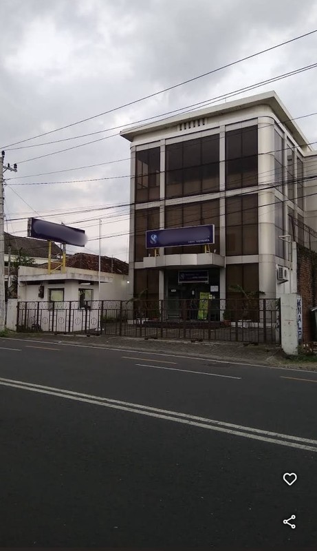 Investasi Gedung Strategis 3 Lantai Di Pusat Kota Tegalrejo, Yogyakarta