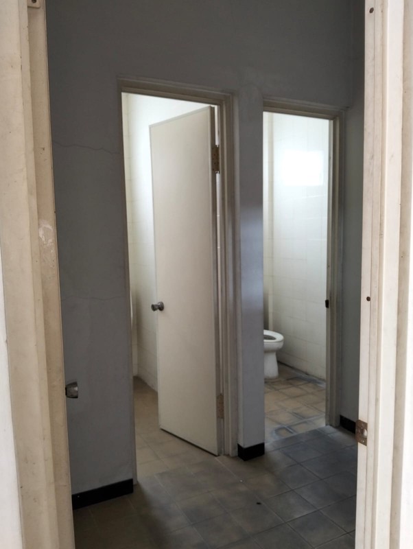 Investasi Gedung Strategis 3 Lantai Di Pusat Kota Tegalrejo, Yogyakarta