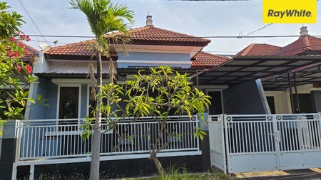 Disewakan Rumah di Jl Melon Selatan Pondok Tjandra Sidoarjo