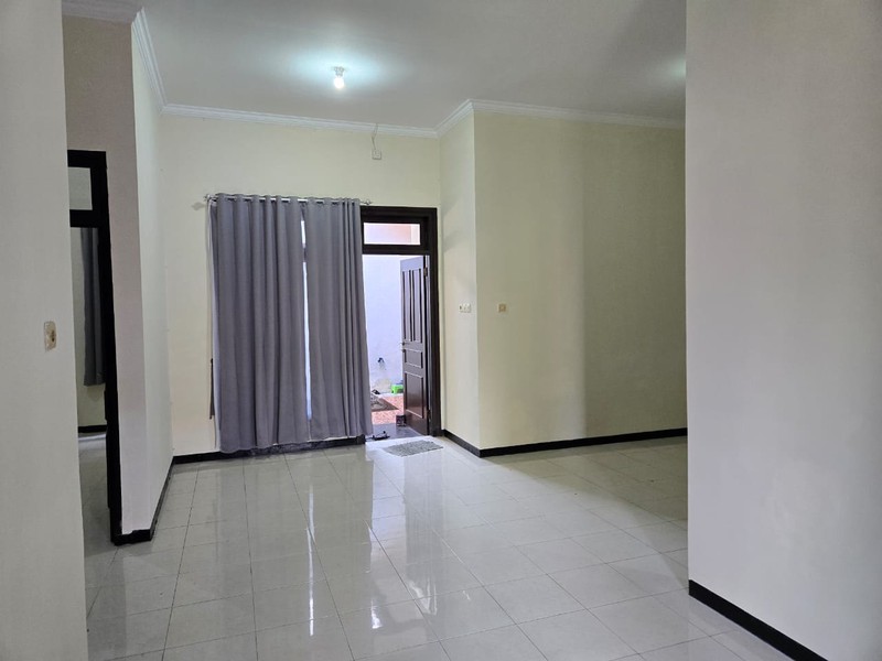 Disewakan Rumah di Jl Melon Selatan Pondok Tjandra Sidoarjo