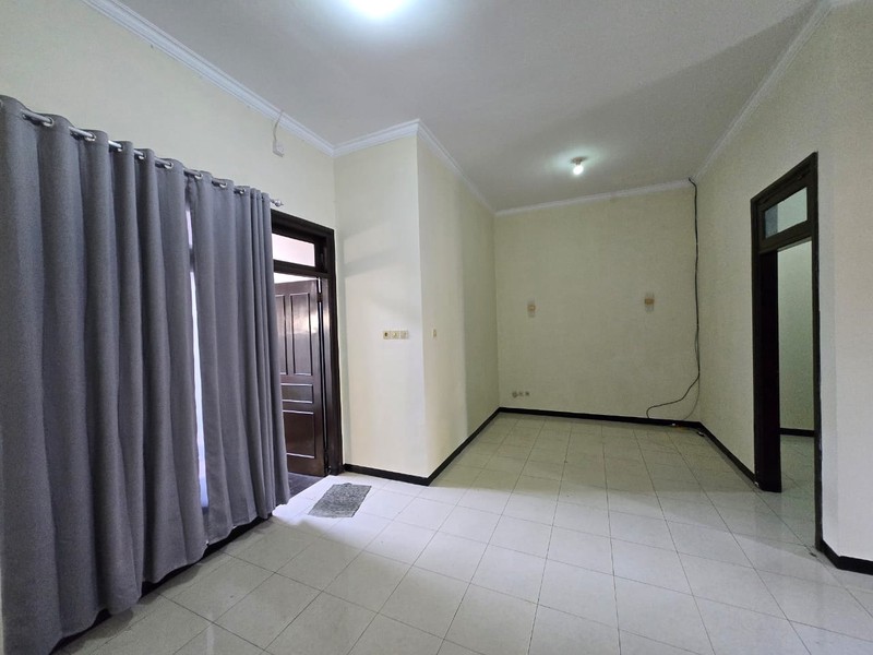 Disewakan Rumah di Jl Melon Selatan Pondok Tjandra Sidoarjo