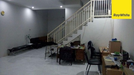Dijual Rumah 2 lantai di Rungkut Barata Surabaya