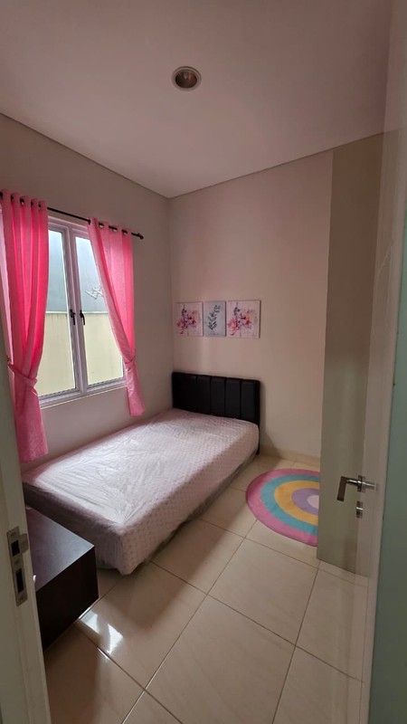 Flash Sale. Rumah bagus Vanya Park Assana, BSD