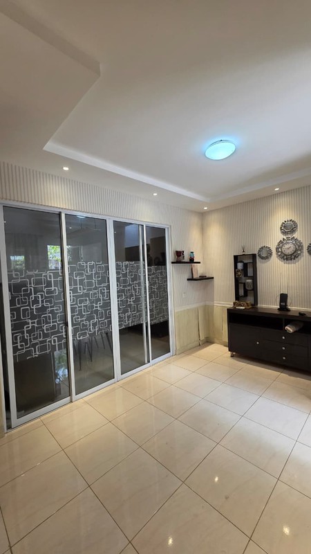 Flash Sale. Rumah bagus Vanya Park Assana, BSD