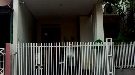 Rumah 2 Lantai Siap Huni dengan Hunian Nyaman dan Asri @Bintaro Sektor 9.