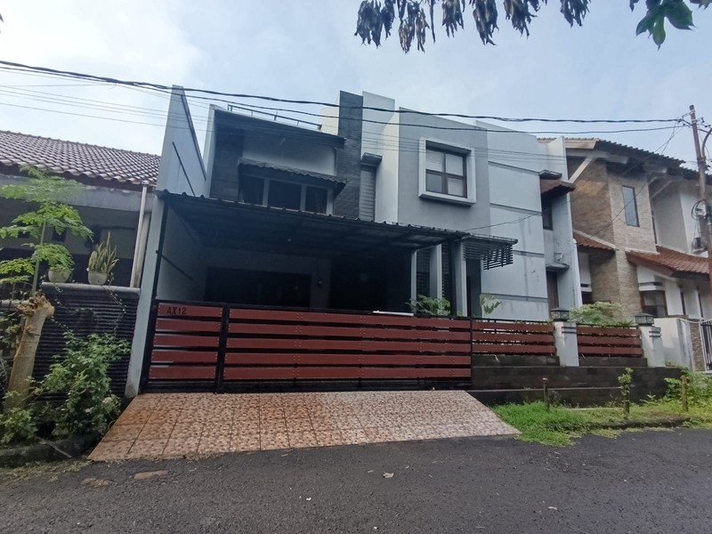 Dijual Rumah Minimalis Dengan 2 Lantai Di Bintaro Sektor 3