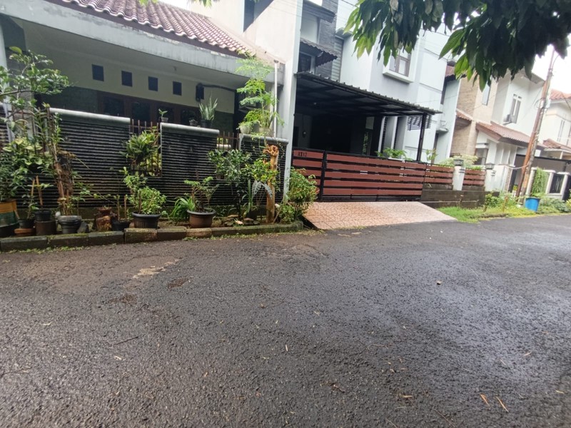 Dijual Rumah Minimalis Dengan 2 Lantai Di Bintaro Sektor 3