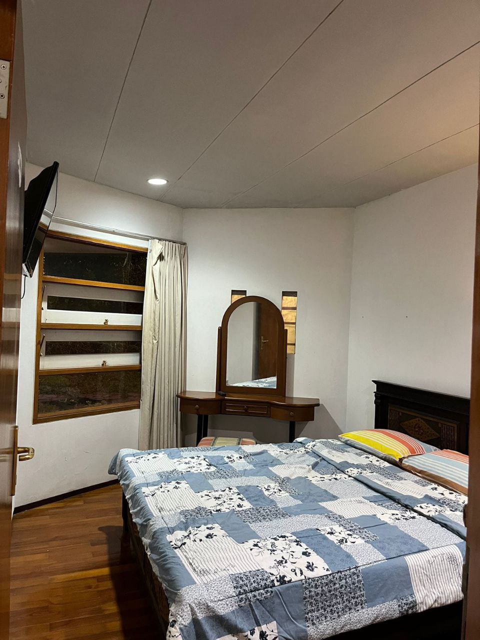 Jual Villa Hook Asri Club Bunga Batu Malang Full Furnished