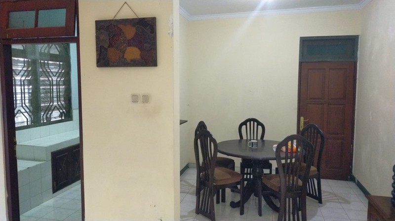 Disewakan Rumah Tinggal 2 Lantai Strategis Di Perum. Griya Perwita Asri, Ringroad Utara