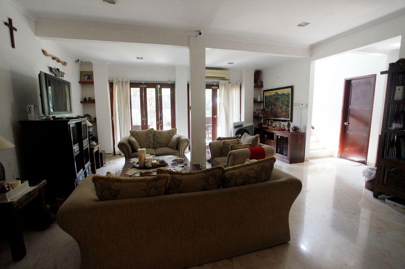 Rumah 2 Lantai Siap Huni dengan Hunian Nyaman dan Asri @Cipiutat Timur