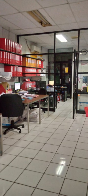 Dijual Ruko 4 Lantai Siap Pakai di Bukit Gading Indah Kelapa Gading - Lokasi Strategis, Kawasan Ramai & Potensial