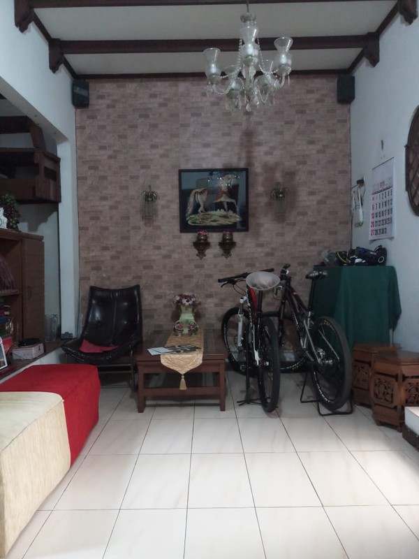 Rumah 1½ Lantai Siap Huni dengan Hunian Nyaman dan Asri @Ciputat