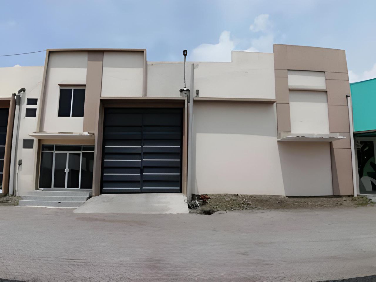 Jual Gudang Murah di SIdoarjo Porong Suncity Biz