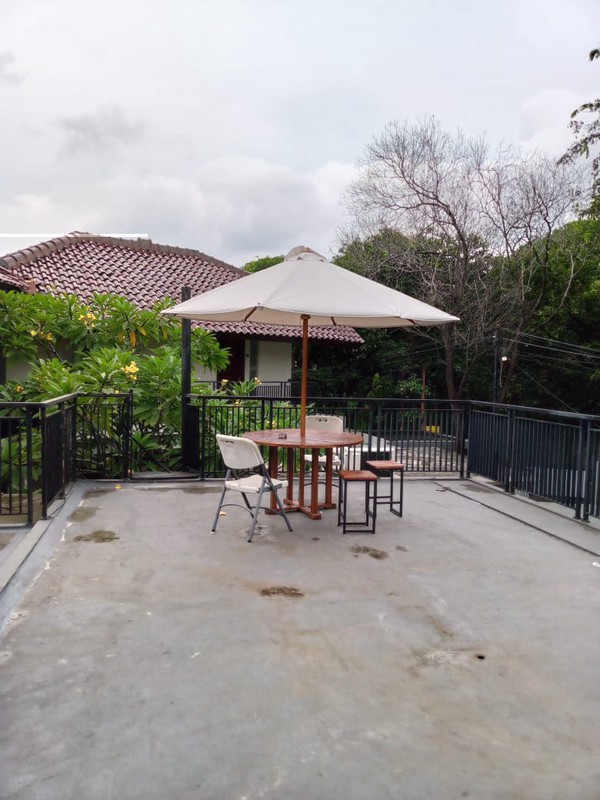 Dijual Rumah Kos Mewah di Pondok Kelapa Duren Sawit Jakarta - Lokasi strategis, Investasi Menguntungkan dengan Fasilitas Hotel