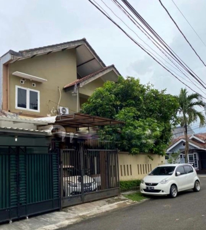 Rumah Hitung Tanah LT 202 m2 LB 200 m2 dengan Lokasi Strategis @BSD, Nusa Loka