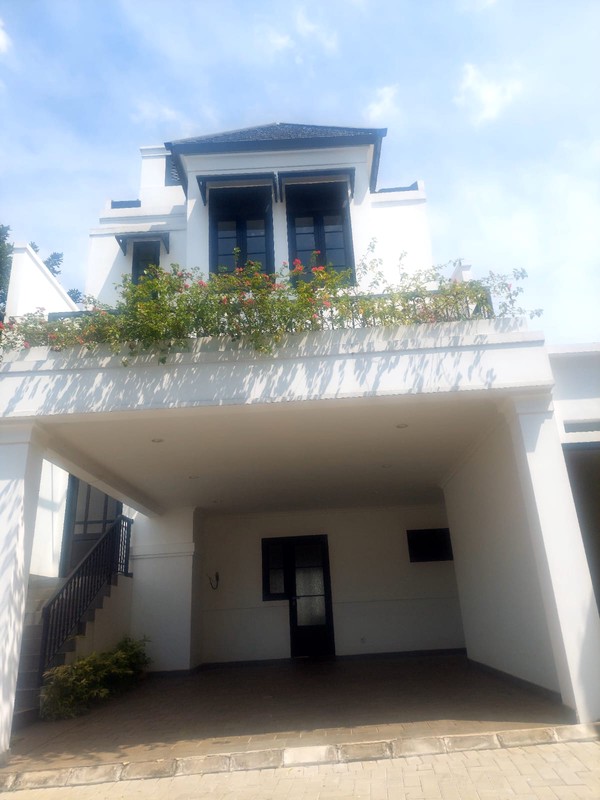 Dijual Rumah 3 Lantai Puri Sangkarsa Jl. Moh Kahfi,Jagakarsa, Jakarta Selatan