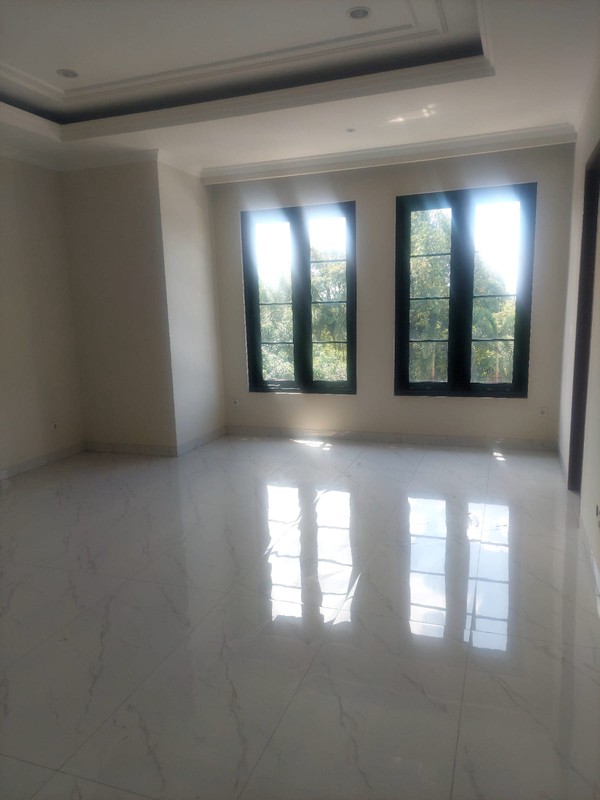 Dijual Rumah 3 Lantai Puri Sangkarsa Jl. Moh Kahfi,Jagakarsa, Jakarta Selatan